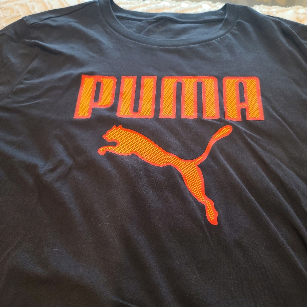 3 Set Of Puma Tees. CL-3 - Picture 4 of 5